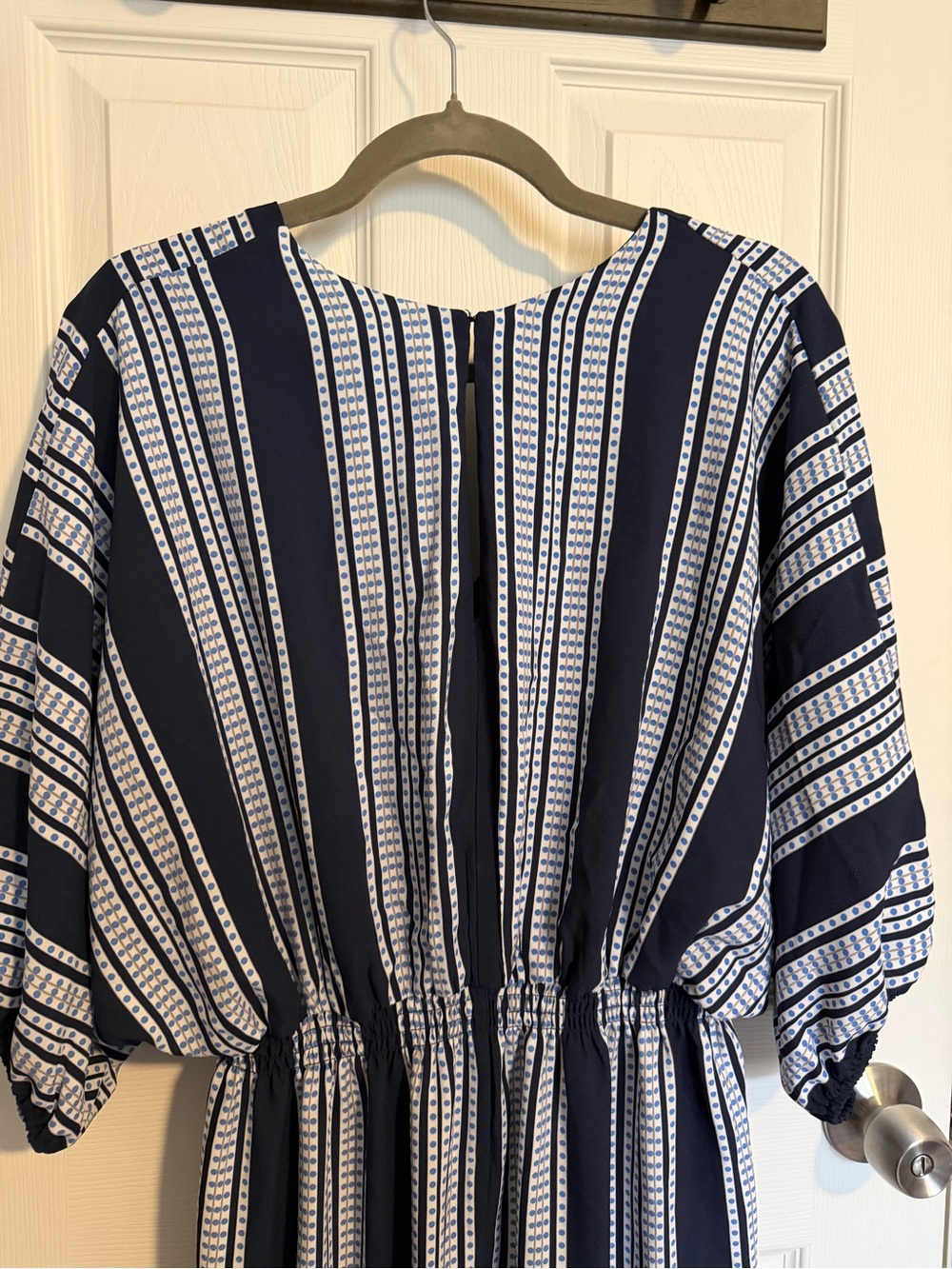 Taylor Size 16 Navy White Stripe Midi Dress Tiered Puff Sleeve V Neck - Picture 11 of 11
